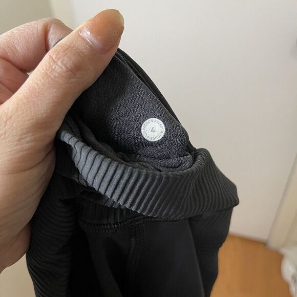 LULULEMON Dark gray Long line biker shorts size US 4 - Picture 4 of 5